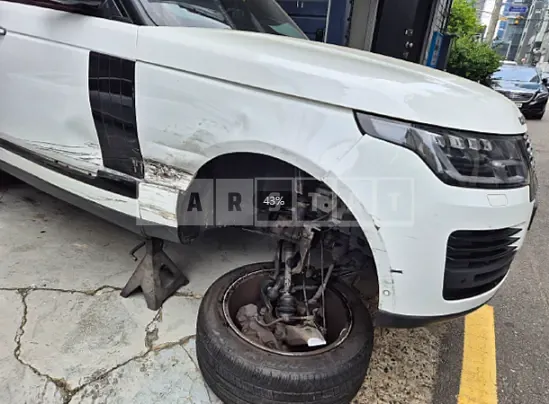 Photo 2 of 24: 2018 Land Rover Range Rover 4.4d — Korean insurance auction