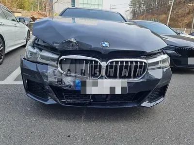 Photo 1 of 26: 2023 BMW 520i — Korean insurance auction