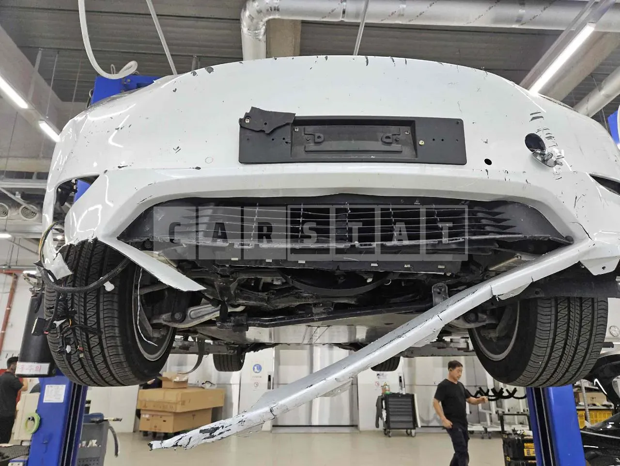 Photo 2 of 17: 2022 Tesla Model Y Long Range, VIN 7SAYGDEE1NF498568 — Korean insurance auction
