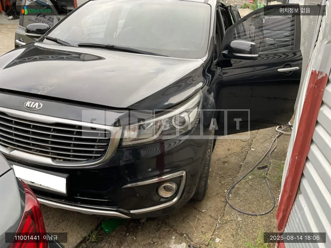 Photo 2 of 20: 2016 Kia Carnival, VIN KNAMC81ABGS199472 — Korean insurance auction