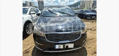 Photo 1 of 41: 2015 Kia Carnival 9 Seater — Korean insurance auction