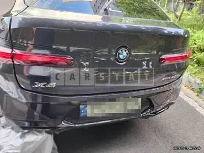 Photo 1 of 25: 2022 BMW X4 xDrive20i — Korean insurance auction