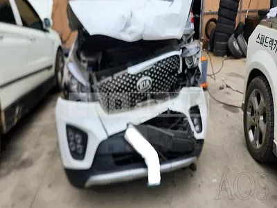 Photo 1 of 17: 2016 Kia Sorento, VIN KNAPH81BDGA217883 — Korean insurance auction