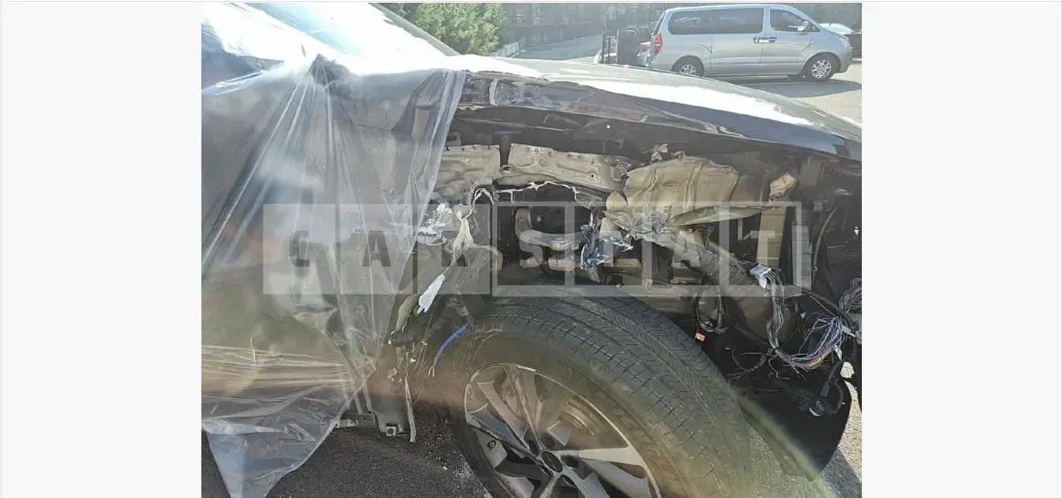Photo 2 of 38: 2025 Genesis GV80 2.5T — Korean insurance auction