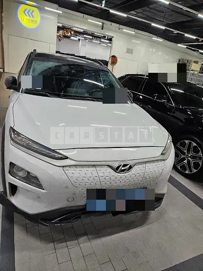 Photo 1 of 19: 2019 Hyundai Kona Electric — Korean insurance auction