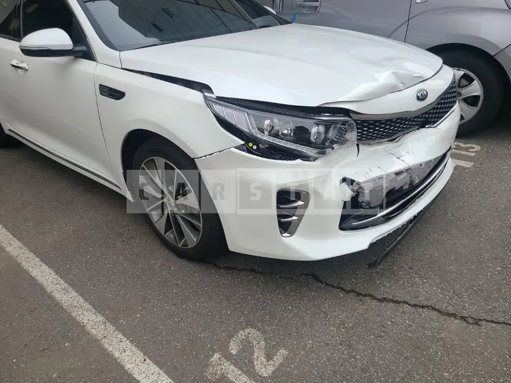 Photo 2 of 14: 2015 Kia K5, VIN KNAGX417GGA013359 — Korean insurance auction