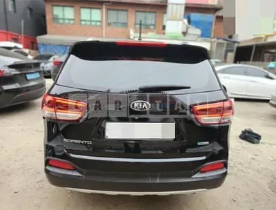 Photo 1 of 9: 2015 Kia Sorento — Korean insurance auction