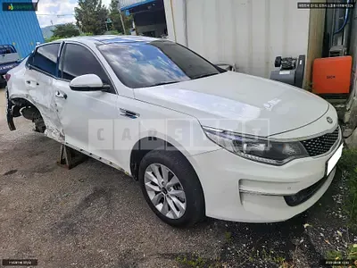 Photo 1 of 4: 2016 Kia K5, VIN KNAGU416BGA109600 — Korean insurance auction