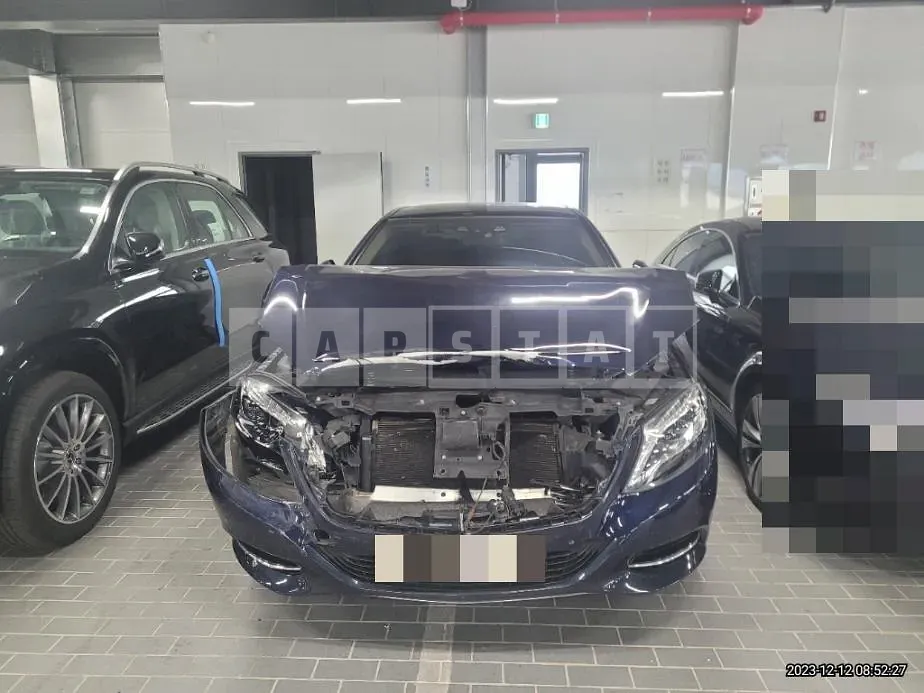 Photo 2 of 52: 2017 Mercedes-Benz S500 4Matic L, VIN WDDUG8FB8HA302846 — Korean insurance auction