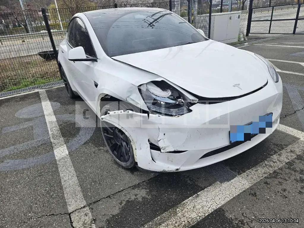 Photo 2 of 12: 2023 Tesla Model Y RWD — Korean insurance auction