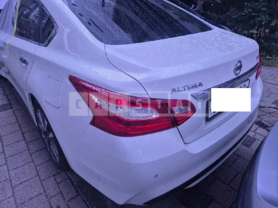 Photo 2 of 8: 2017 Nissan Altima 2.5 — Korean insurance auction