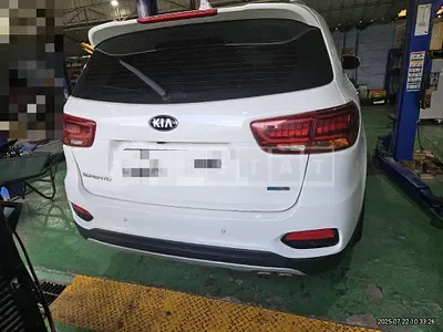Photo 1 of 56: 2018 Kia Sorento R — Korean insurance auction