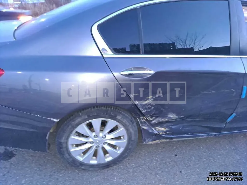 Photo 2 of 6: 2015 Honda Accord 2.4, VIN 1HGCR2680FA510804 — Korean insurance auction