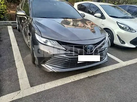 Photo 2 of 5: 2018 Toyota Camry Hybrid, VIN JTNB21HK9J3006034 — Korean insurance auction