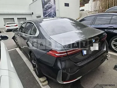 Photo 1 of 14: 2024 BMW 520i — Korean insurance auction