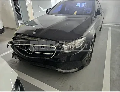 Photo 1 of 11: 2017 Mercedes-Benz E300 — Korean insurance auction