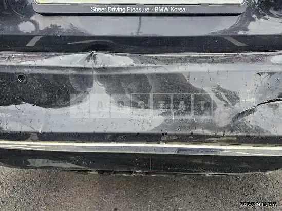 Photo 2 of 12: 2018 BMW 520d xDrive — Korean insurance auction