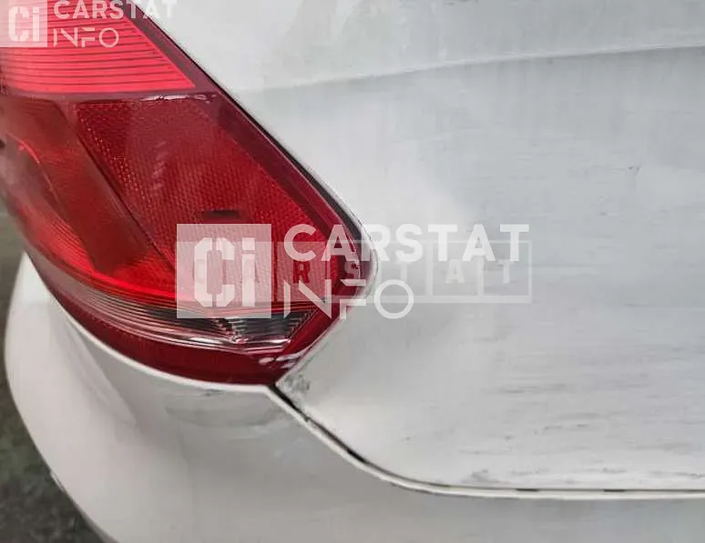 Photo 2 of 11: 2015 Volkswagen Passat 2.0 TDI — Korean insurance auction