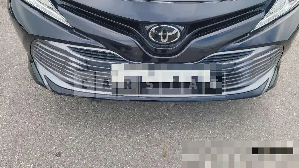 Photo 2 of 7: 2018 Toyota Camry — Korean insurance auction