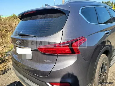Photo 1 of 14: 2018 Hyundai Santa Fe, VIN KMHSW81UBJU782437 — Korean insurance auction