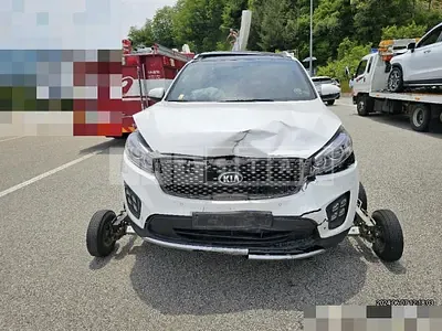 Photo 1 of 9: 2015 Kia All New Sorento R2.0 Diesel — Korean insurance auction