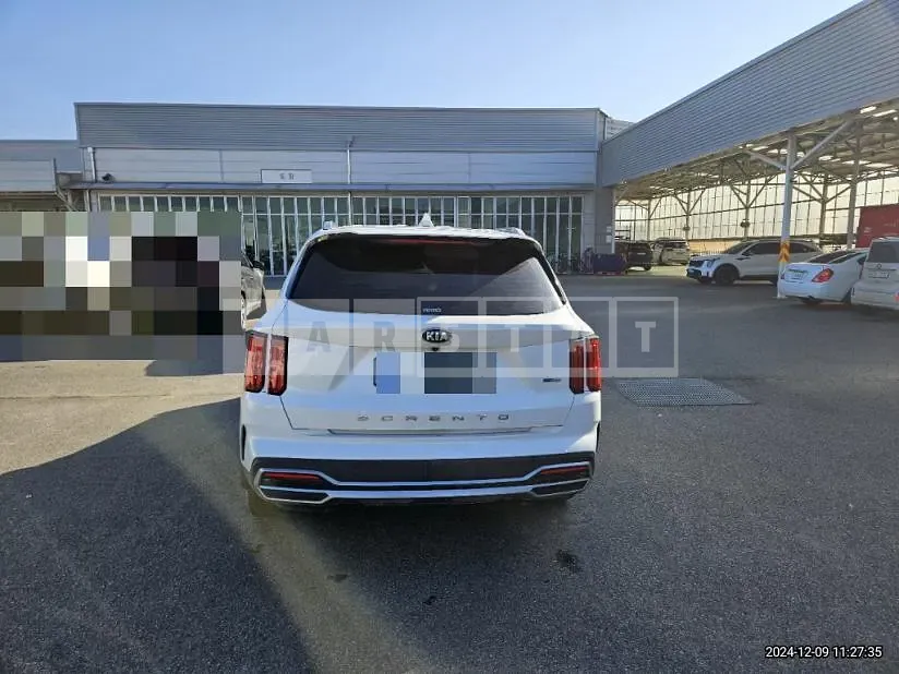 Photo 2 of 36: 2020 Kia Sorento Hybrid — Korean insurance auction