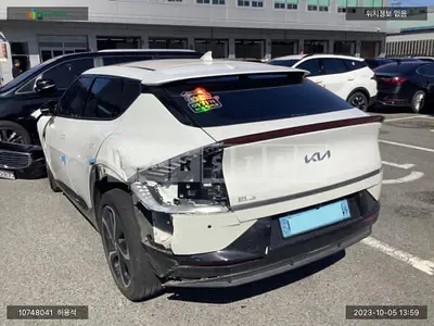 Photo 1 of 17: 2021 Kia EV6, VIN KNAC381AFNA024033 — Korean insurance auction