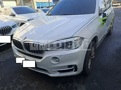 Photo 1 of 38: 2016 BMW X5 xDrive 30d, VIN WBAKS4100G0H76731 — Korean insurance auction