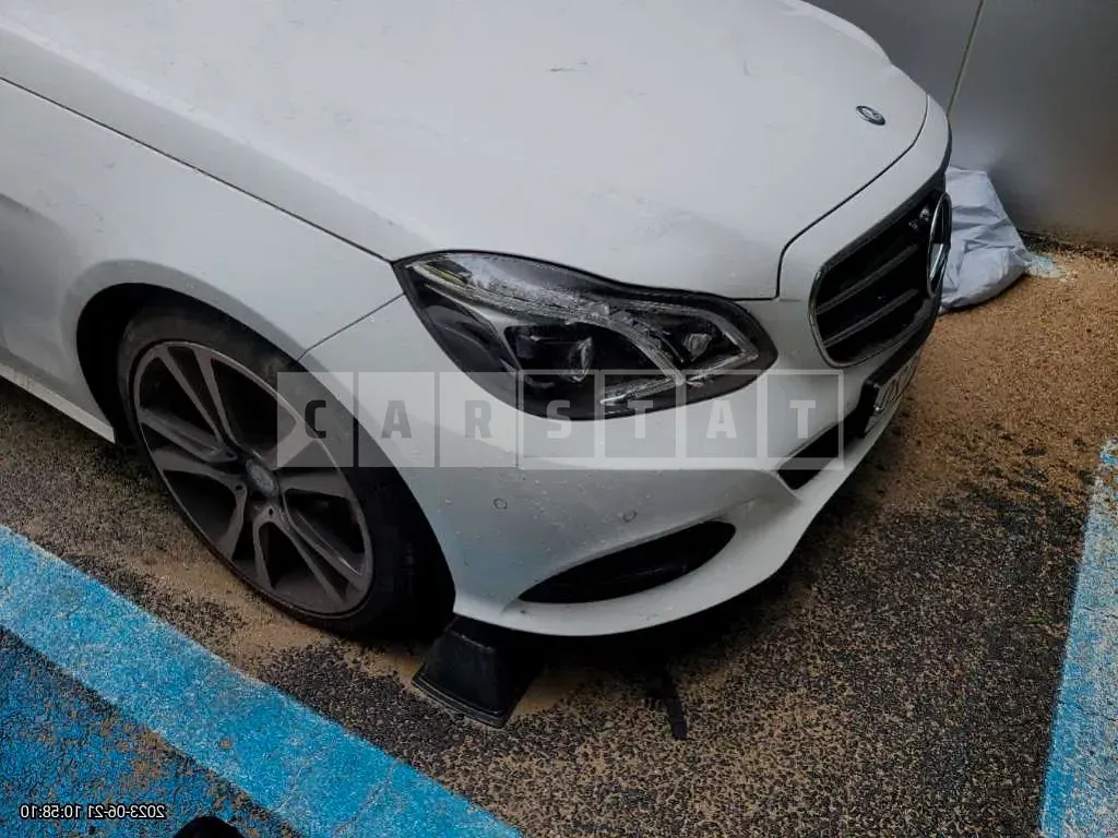 Photo 2 of 9: 2015 Mercedes-Benz E220 BlueTec, VIN WDDHF0AB6FB153776 — Korean insurance auction