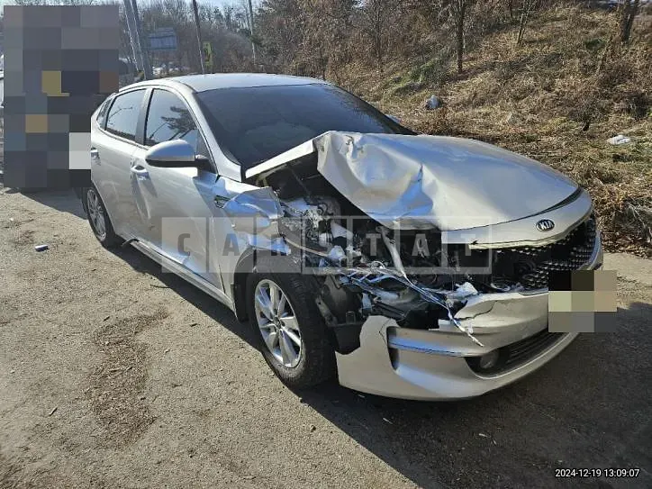 Photo 2 of 15: 2016 Kia K5 LPG — Korean insurance auction