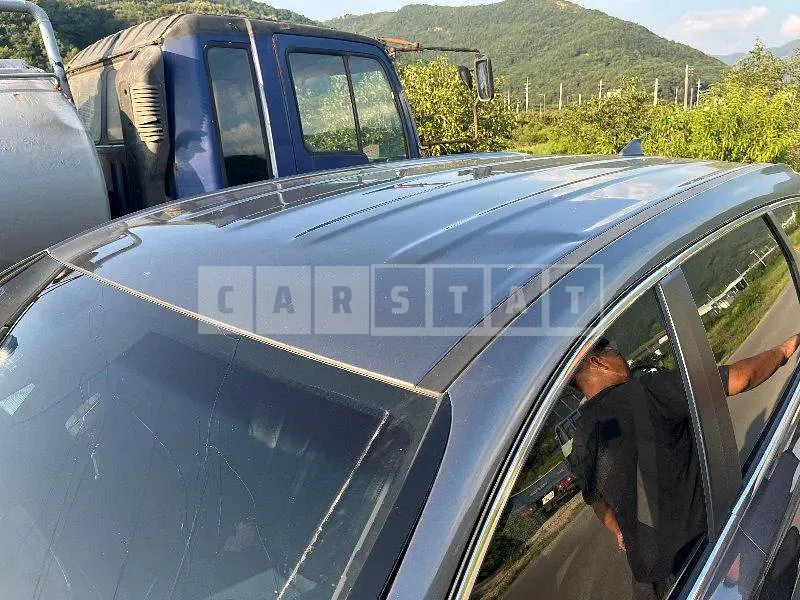 Photo 2 of 11: 2019 Hyundai Santa Fe, VIN KMHS281BBKU184253 — Korean insurance auction