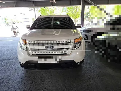 Photo 1 of 42: 2015 Ford Explorer — Korean insurance auction
