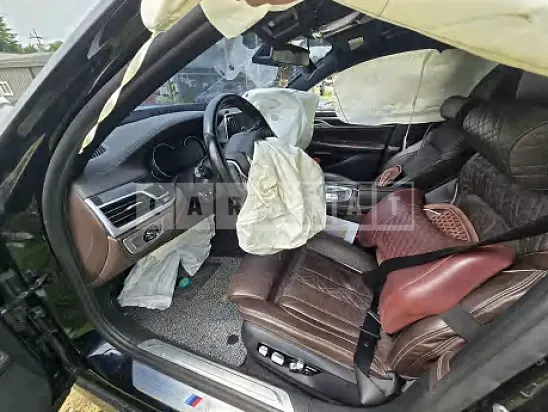 Photo 2 of 26: 2017 BMW 730Ld xDrive — Korean insurance auction