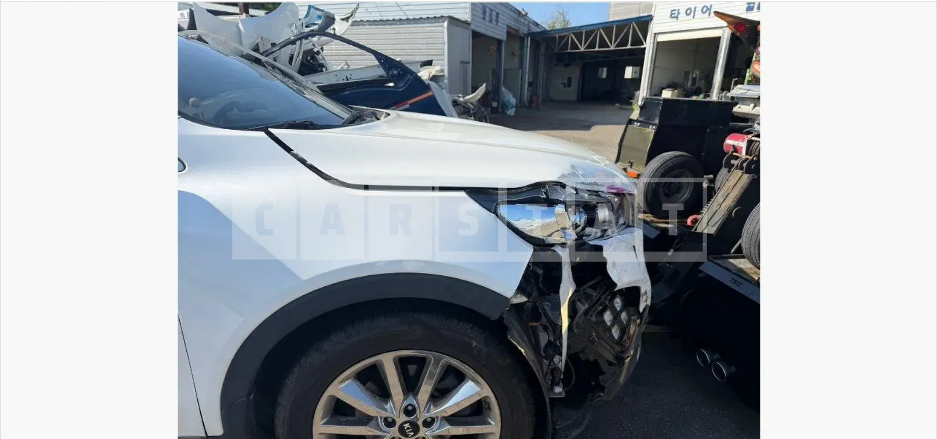 Photo 2 of 28: 2016 Kia Sorento 2.0 — Korean insurance auction