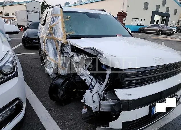 Photo 2 of 16: 2024 Hyundai Santa Fe — Korean insurance auction