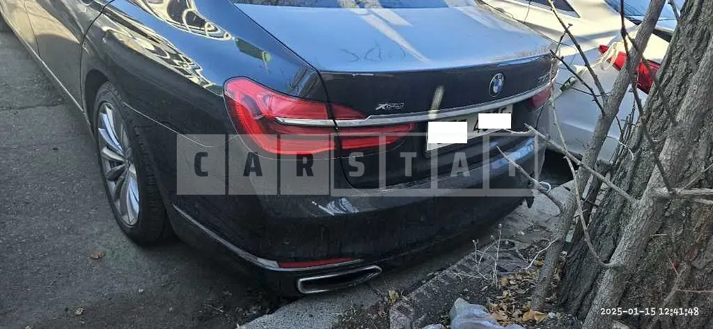 Photo 2 of 12: 2016 BMW 730Ld xDrive — Korean insurance auction