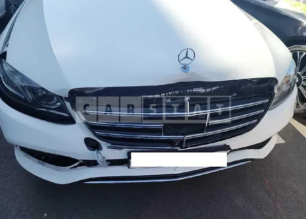 Photo 2 of 10: 2020 Mercedes-Benz E 300 4Matic, VIN W1KZF4KB8LA863452 — Korean insurance auction