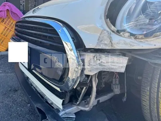 Photo 2 of 12: 2018 MINI Cooper D — Korean insurance auction