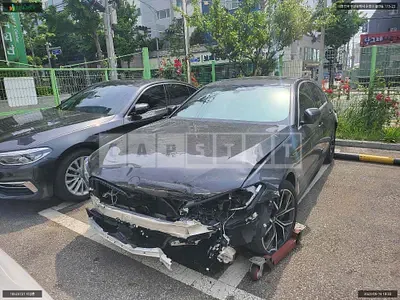 Photo 1 of 11: 2022 BMW 530i, VIN WBA71BH01PWX92367 — Korean insurance auction