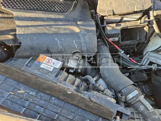 Photo 2 of 31: 2018 Kia Carnival High Limousine, VIN KNAMC81ABJS413807 — Korean insurance auction