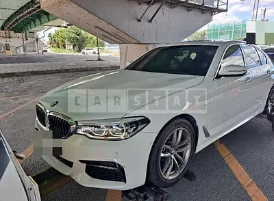 Photo 1 of 10: 2017 BMW 520d xDrive — Korean insurance auction