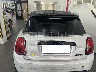 Photo 1 of 21: 2022 MINI Cooper If — Korean insurance auction