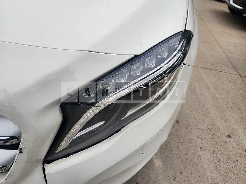 Photo 2 of 29: 2015 Mercedes-Benz GLA200d 4Matic — Korean insurance auction
