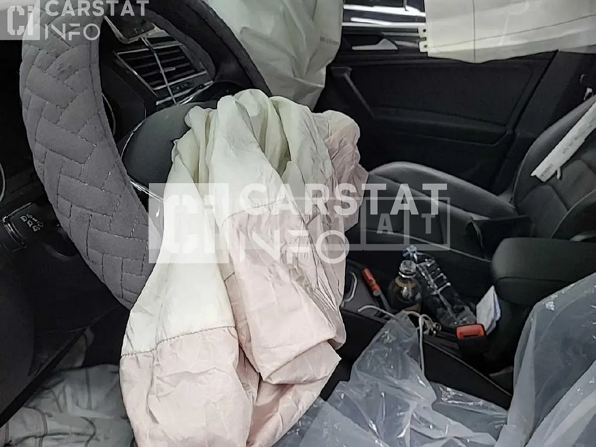 Photo 2 of 9: 2020 Volkswagen Tiguan 2.0 TDI — Korean insurance auction