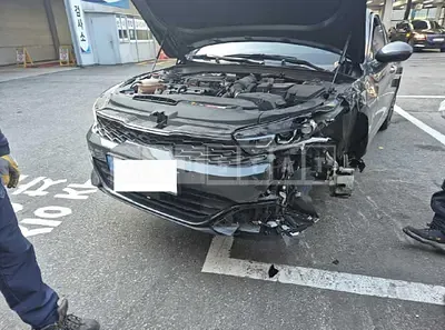 Photo 1 of 28: 2022 Kia K5, VIN KNAG3412BNA151639 — Korean insurance auction