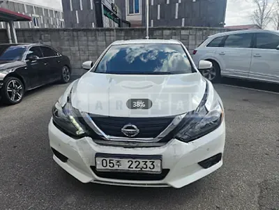 Photo 1 of 21: 2017 Nissan Altima 2.5 — Korean insurance auction