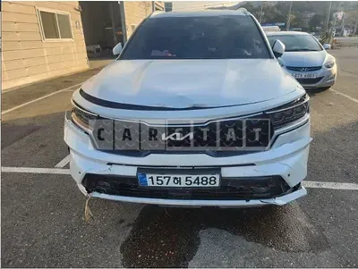 Photo 1 of 11: 2023 Kia Sorento, VIN KNARL81GBPA203094 — Korean insurance auction