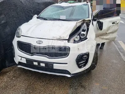 Photo 1 of 6: 2015 Kia Sportage 4WD, VIN KNAPM813DGK012417 — Korean insurance auction