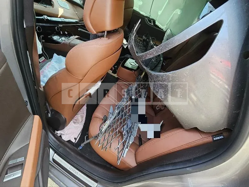Photo 2 of 15: 2022 Genesis G80 2.5T — Korean insurance auction