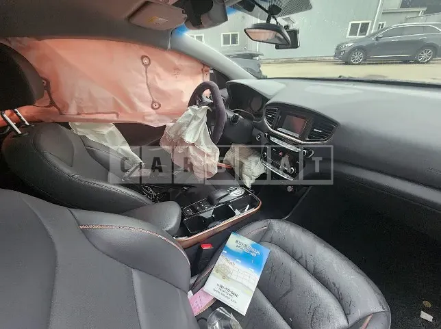 Photo 2 of 25: 2017 Hyundai IONIQ Electric Car — Korean insurance auction